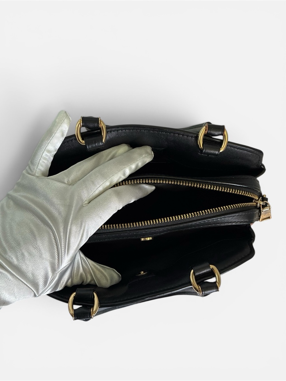 Coach Brown Signature Satchel with Black Handles and Red Sides - Picture 9 of 10